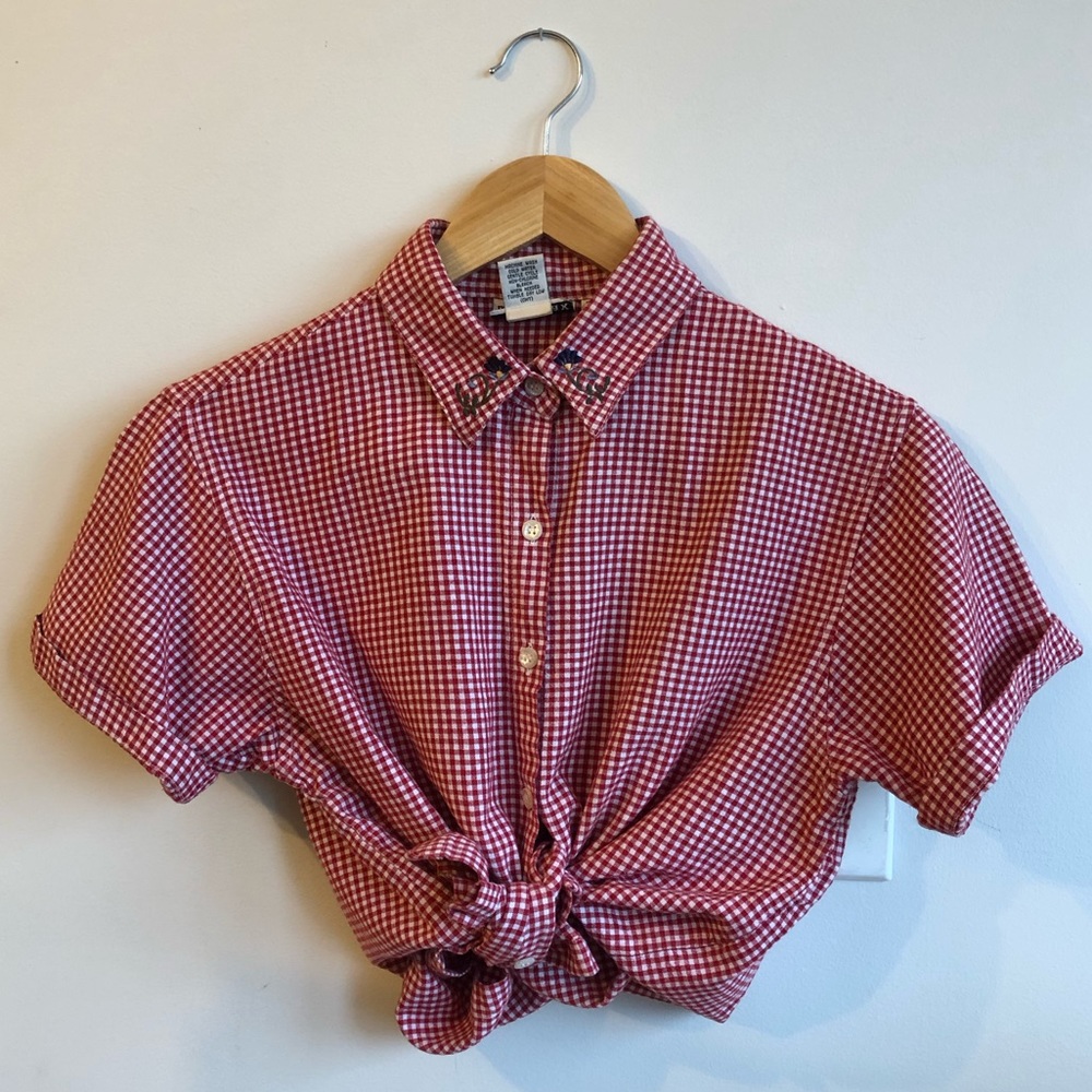 Vintage Floral Embroidered Button Up